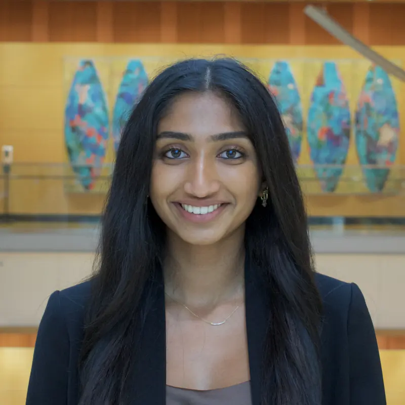 Anika Kalawadia Headshot