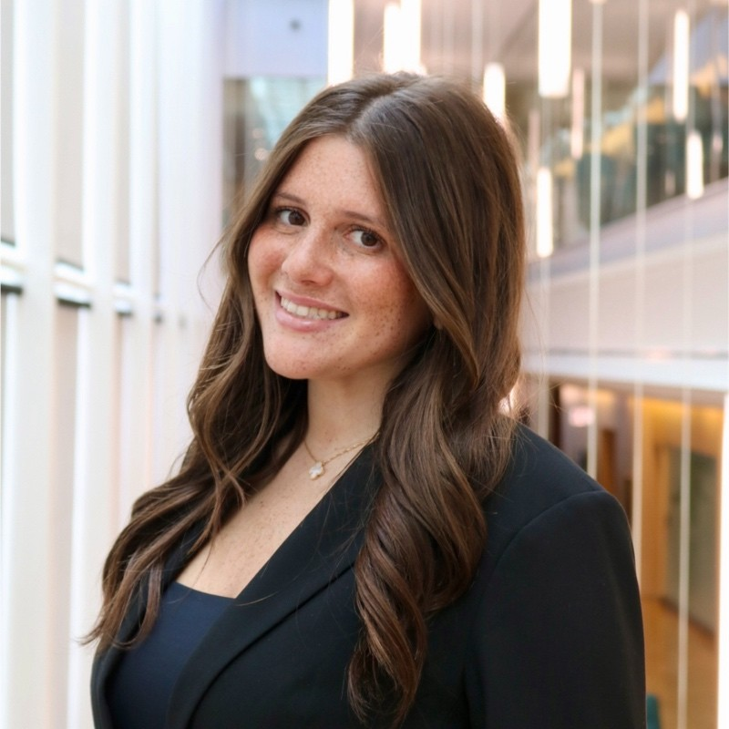 Maddy Landsberg Headshot